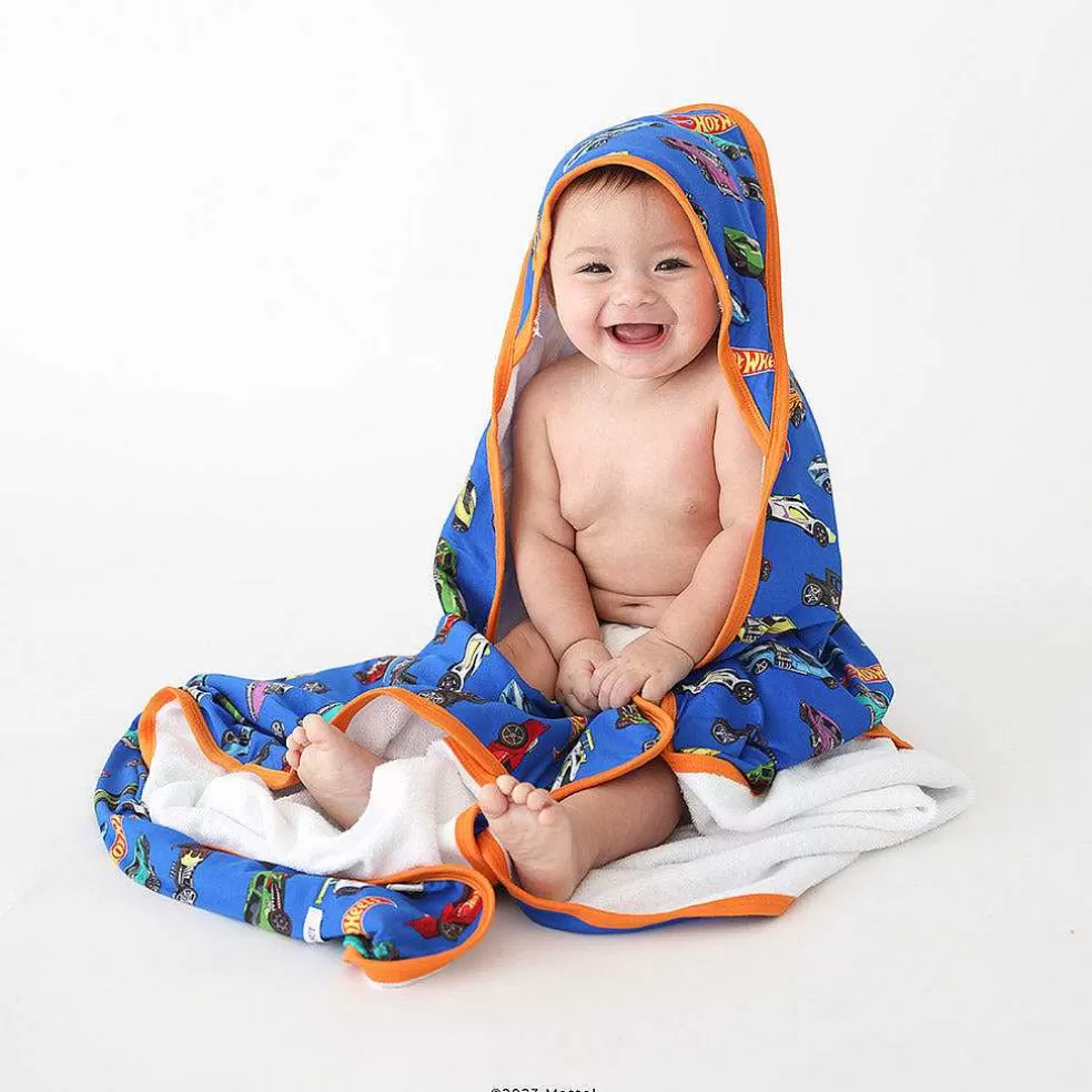 Posh Peanut Hooded Towel Store